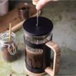 Infuzor din sticla, cu imitatie din lemn, pentru cafea si ceai, 350ml, Klausberg