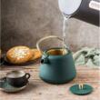  Ceainic din fonta cu strecuratoare, interior emailat, 1l, verde cu sclipici, elemente aurii, Kinghoff