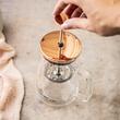 Infuzor cafea, ceai, cu piston, sticla, culoare cupru, 0,60L Klausberg