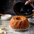  Forma copt, rotund cu orificiu, acoperire antiaderenta, negru, diametru 22 cm, Klausberg