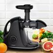 Storcator pentru fructe si legume, putere 150 W, tehnologie de presare la rece, negru, Klausberg