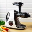 Storcator pentru fructe si legume, orizontal cu maner, putere 150 W, alb, Klausberg