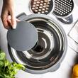 Bol multifunctional din inox, cu razatoare incorporata in capac, capacitate 5 litri, gri, KingHoff