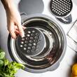 Bol multifunctional din inox, cu razatoare incorporata in capac, capacitate 5 litri, gri, KingHoff