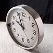 Ceas de perete modern si elegant, din inox, 30cm, Kinghoff