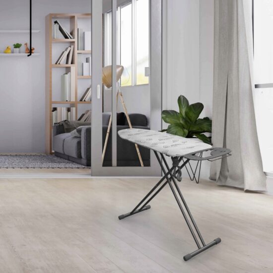 Masa de calcat 120 X 38 cm, cu suport pentru fierul de calcat, priza, profesionala Sepio