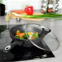 Tigaie cu capac, din aluminiu, marmorata, adanca, neagra, 24 cm Klausberg