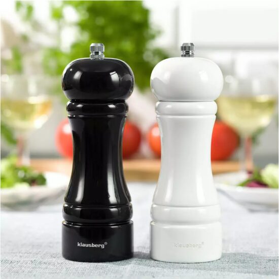  Set de 2 rasnite pentru sare, piper si alte condimente, din lemn masiv, reincarcabile, 5,5x16,3 cm, mecanism de reglabil, alb negru,  Klausberg