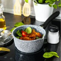 Cratita cu capac si coada, din aluminiu acoperita cu marmura, 1.3litri, 16cm, gri, Klausberg